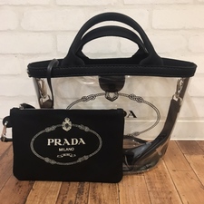 プラダ（PRADA）のプレックス ファブリック 2WAYバッグをお買取しました。新宿南口店です。状態は綺麗な状態のお品物です。