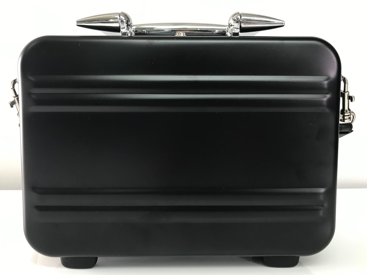 ゼロハリバートンの黒　2wayアタッシュケース　S Attache　94341-01の買取実績です。