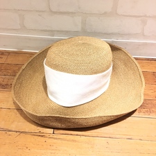 アシーナニューヨーク ホワイトリボン ハットをブランド帽子買取の銀座本店で買取致しました。状態は未使用品です。