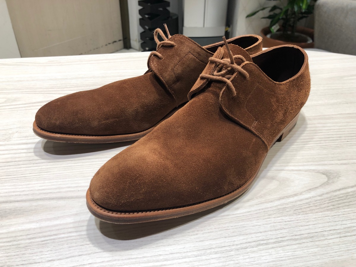 渋谷店で金茶スエードのジョンロブのドリフトを買取ました。 買取価格