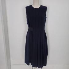 フォクシー ネイビー 35062 Asymmetrical Pleat Dress アシンメトリカル プリーツドレス 買取実績です。