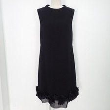 フォクシーの36138 ブラックペタル ウールノースリーブワンピース（Bランク）を買取致しました。宅配買取ならエコスタイルへ！状態は通常使用感です。