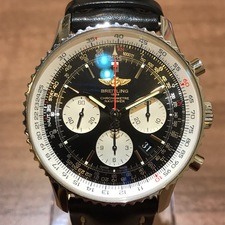 新宿南口店でブライトリング（BREITLING）の定番モデル！ナビタイマーをお買取しました。状態はベルト部分にご愛用感が見受けられます。