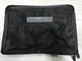 フェリージの916　カモフラ柄　ナイロン×レザー　クラッチバッグの買取実績です。