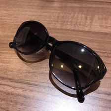 オリバーピープルズ Evie 18SS 56□18-145 ｻﾝｸﾞﾗｽ 買取実績です。