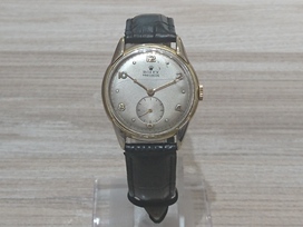2964のプレシジョン スモールセコンド アンティーク手巻き時計の買取実績です。