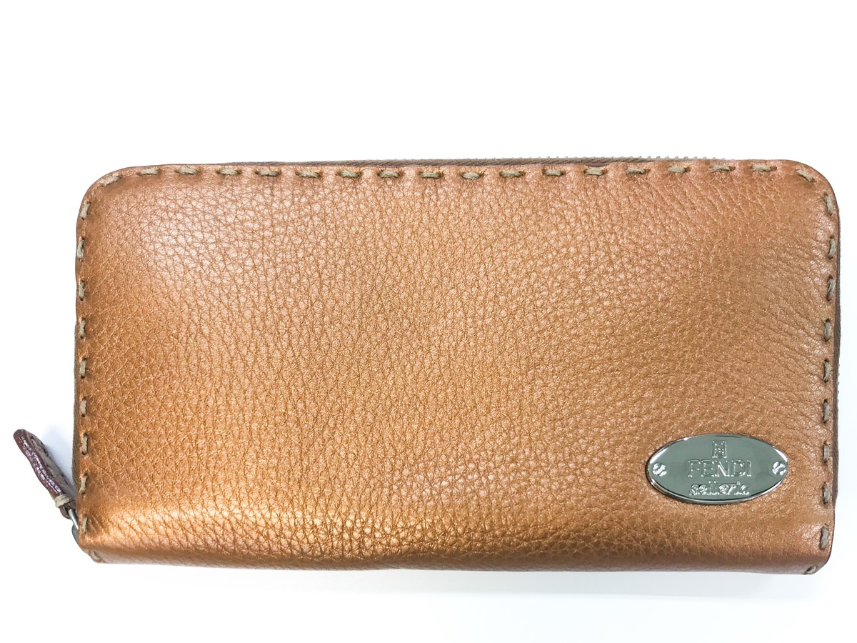 新発売 新商品 （フェンディ セレリア 財布 FENDI FENDI ピーカブー セレリア 小物