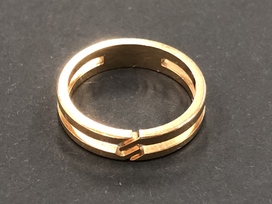 グッチの18K　インフィニティリングの買取実績です。