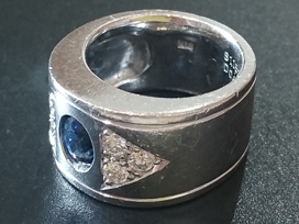 金のK18 サファイア×メレダイヤ リングの買取実績です。