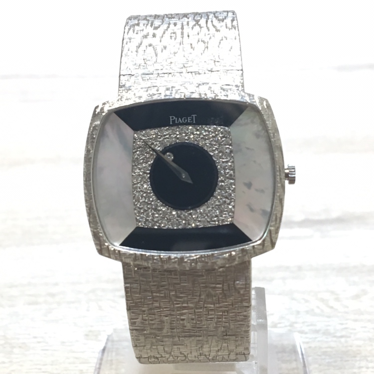 ピアジェの750WG ダイヤフェイスの金無垢 腕時計の買取実績です。