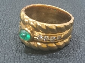 金のK18 エメラルド×メレダイヤリングの買取実績です。