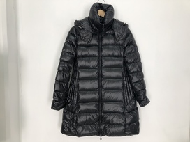 タトラスのLTA19A4693　18AW　黒　バビラ　ダウンコートの買取実績です。