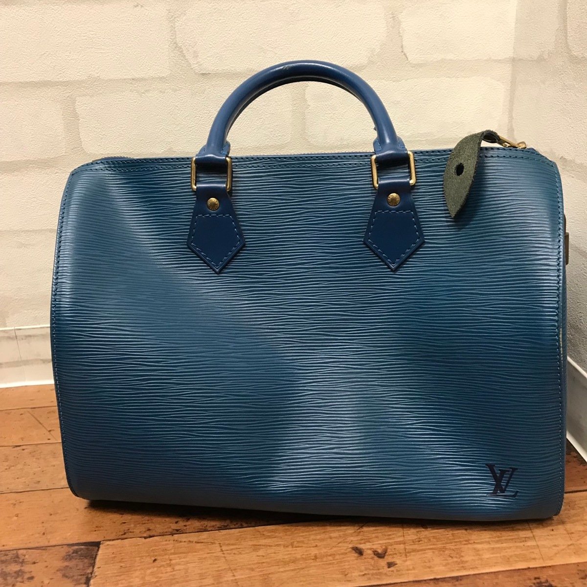 ルイヴィトンのブランドバッグの97年 ブルー エピ スピーディ30 ハンドバッグの買取価格・実績 2019年10月28日公開情報｜ブランド買取