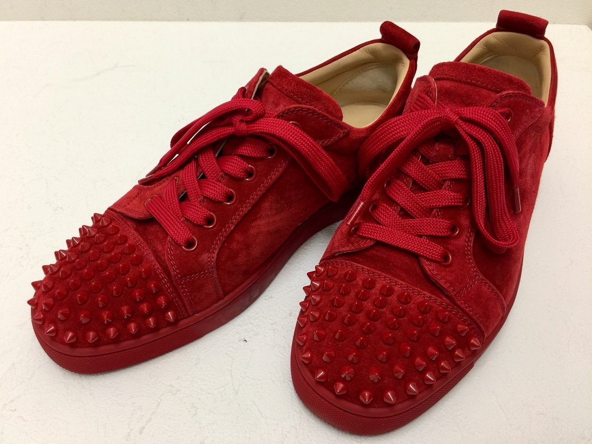 クリスチャンルブタンの靴の赤 LOUIS JUNIOR SPIKES ローカットスニーカーの買取実績 2019年11月29日公開情報｜ブランド