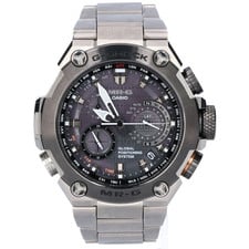 エコスタイル鴨江店で美品のG-SHOCK MR-G MRG-G1000D-1AJR腕時計を買取ました。状態は綺麗な状態の中古美品です。