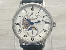 オリエントスターのRK-AM0001S メカニカルムーンフェイズ 自動巻き腕時計を買取させて頂きました。状態は通常ご使用感のお品物になります。