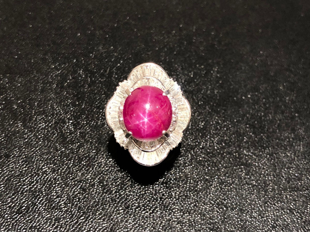 ルビーのPT900 スタールビー14.14ct ダイヤ3.33ct リングの買取実績です。