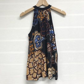 ルイヴィトンの国内正規　15SS　シルク　花柄ノ―スリーブトップスの買取実績です。