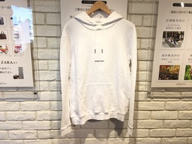 サンローランの464581 シグネチャーロゴパーカの買取実績です。
