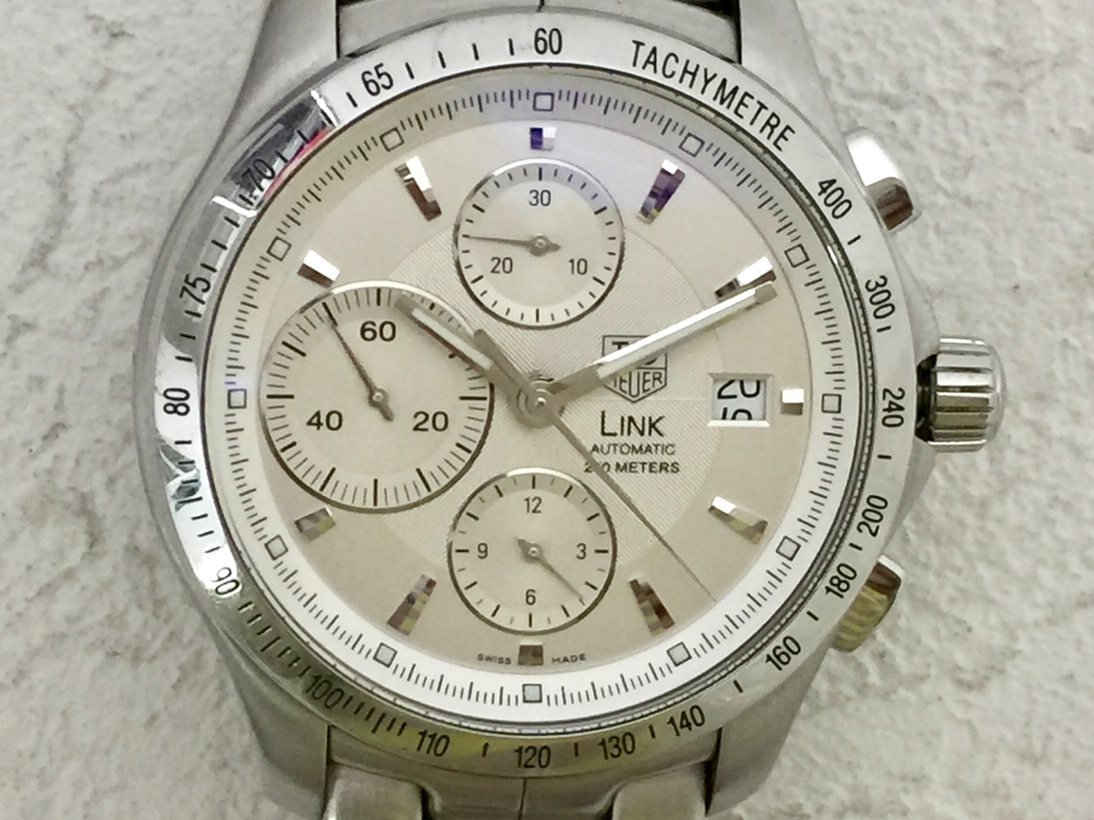 タグ・ホイヤーのCJF2111.BA0594　リンク　クロノグラフ　白文字盤　時計の買取実績です。