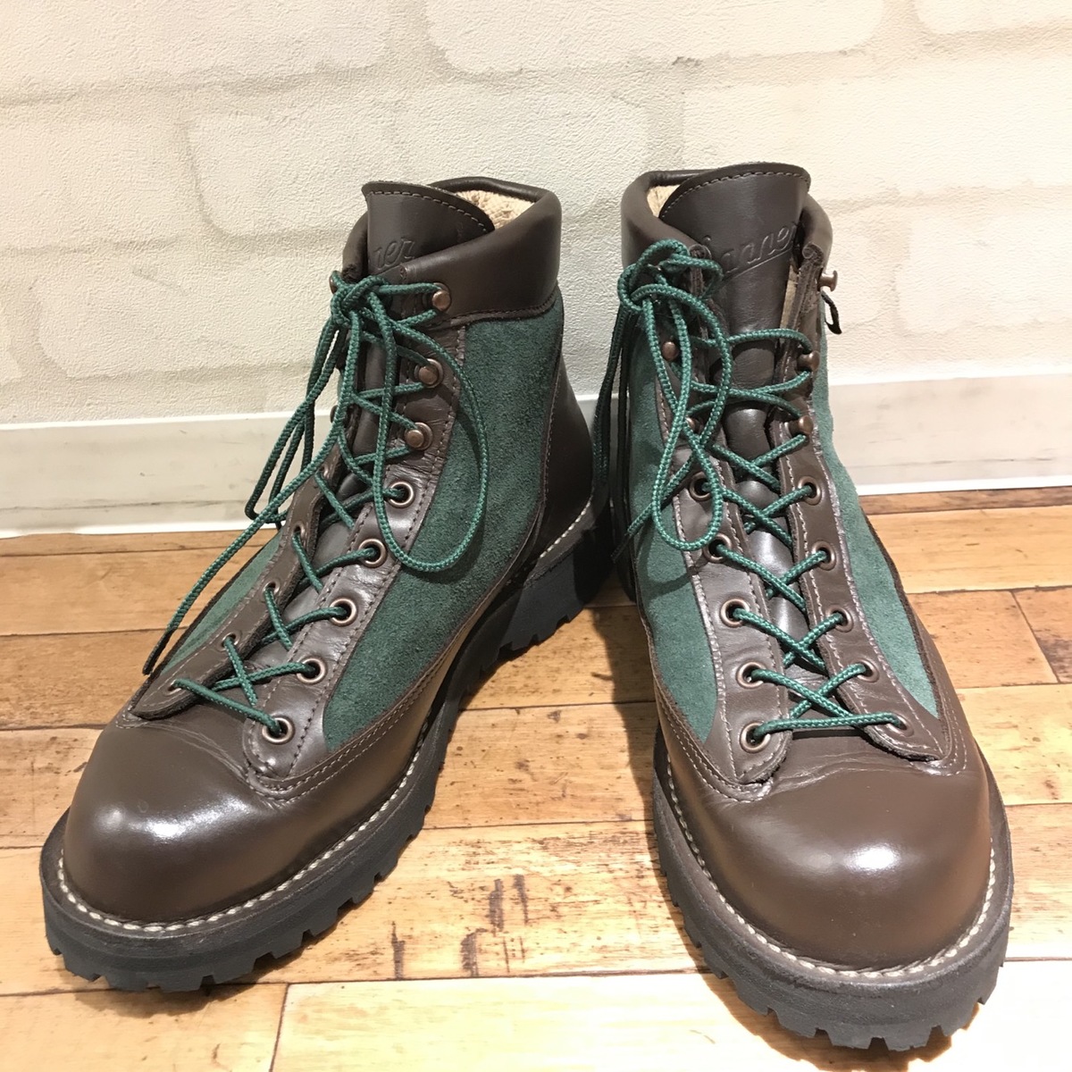 検索用DANNER ダナーエクスプローラー 33802 US8.5EE グリーン