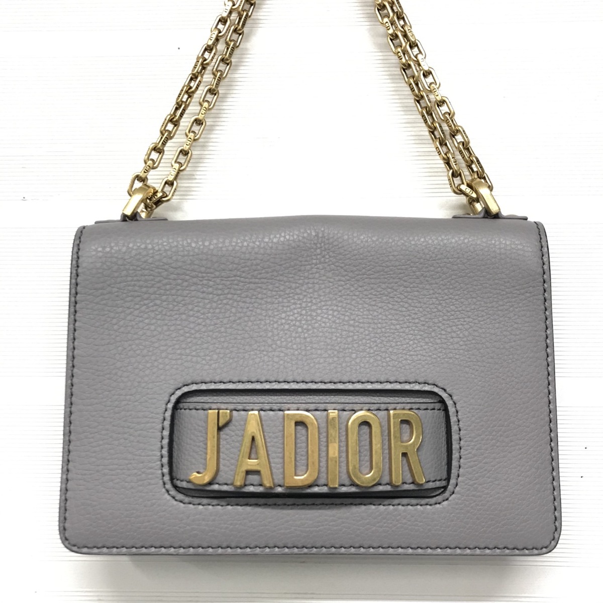 DIOR 新品ノベルティ　ショルダーバッグハンドバック2way ゴールドチェーン ディオール新作バッグ「ディオールジョリー」、“CD”モチーフのチェーン