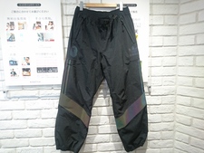 アベイシングエイプ×アディダス別注 DU0205  SLOPETROTTER PANTを買取しました。新宿三丁目店です。状態は綺麗な状態の中古美品です。