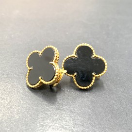 ヴァンクリーフ&アーペルのK18 イエローゴールド オニキス マジックアルハンブラ イヤリングの買取実績です。