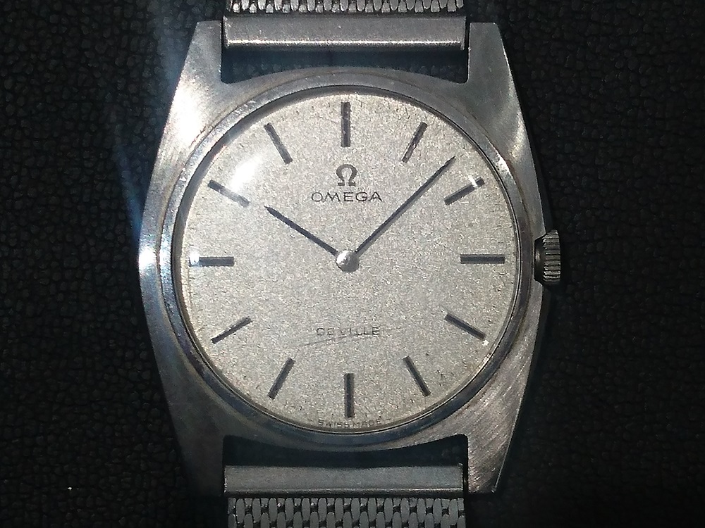 オメガのデヴィル Cal.620 手巻き 腕時計の買取実績です。