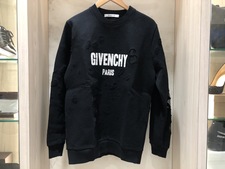 渋谷店で、ジバンシィのデストロイスウェットシャツ(2019-20秋冬)を買取ました。状態は若干の使用感がある中古品です。