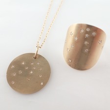 トーカティブ 10YG/Diamond ASTERISM MEDALLION Pendant Top・Ring aquarius(水瓶座)、CHAIN K10 Necklace 計3点 買取実績です。