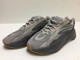 アディダスのFU7914 Yeezy Boost 700 v2 Tephraの買取実績です。