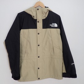 ザ・ノース・フェイスの2019SS　NP11834　ツイルベージュ　マウンテンライトジャケット(Mountain Light Jacket)の買取実績です。