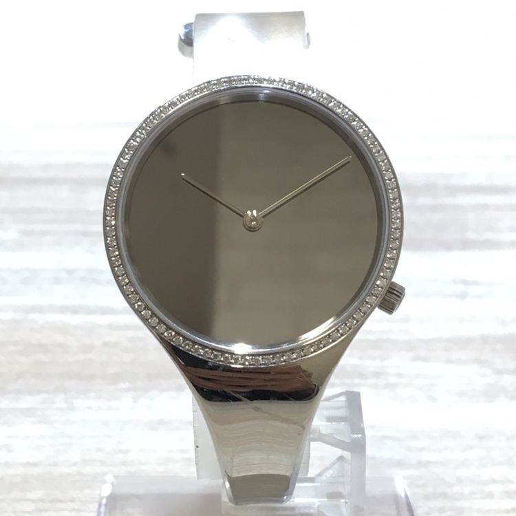 ジョージジェンセンの#326 Vivianna Torun 0.4ctダイヤベゼルミラーダイヤル ステンレス バングルウォッチ 腕時計の買取実績です。