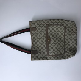 グッチの塩ビ GGキャンバス ヴィンテージ トートの買取実績です。