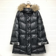バーバリー 2008年製　FRF09-693 ベルスリーブ ファー付きフーデッドダウンコート 買取実績です。