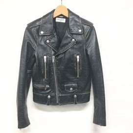 サンローランの397287 クラシックモーターサイクル ヴィンテージ加工 レザー ダブルライダース ジャケットの買取実績です。