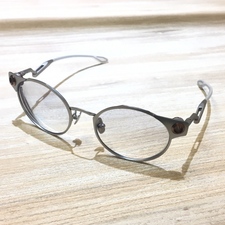 オークリーのモデル番号OX5141-0350のデッドボルト サテンクローム 眼鏡をエコスタイル銀座本店で買取いたしました。状態は傷などなく非常に良い状態のお品物です。