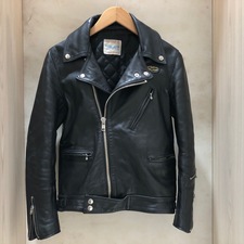 ルイスレザー サイクロン 441T タイトフィット ライダースジャケット 買取実績です。