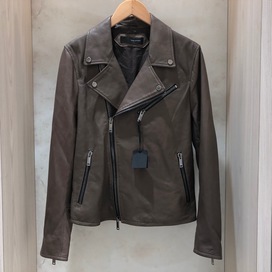タリアトーレのフランクリン ラムレザー ライダースの買取実績です。