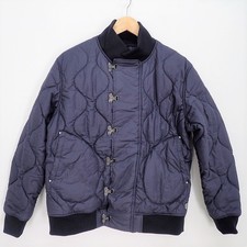 ナイジェルケーボン×PEAK PERFORMANCEのUS CLIP JACKETを買取致しました。新宿三丁目店です。状態は綺麗な状態の中古美品です。