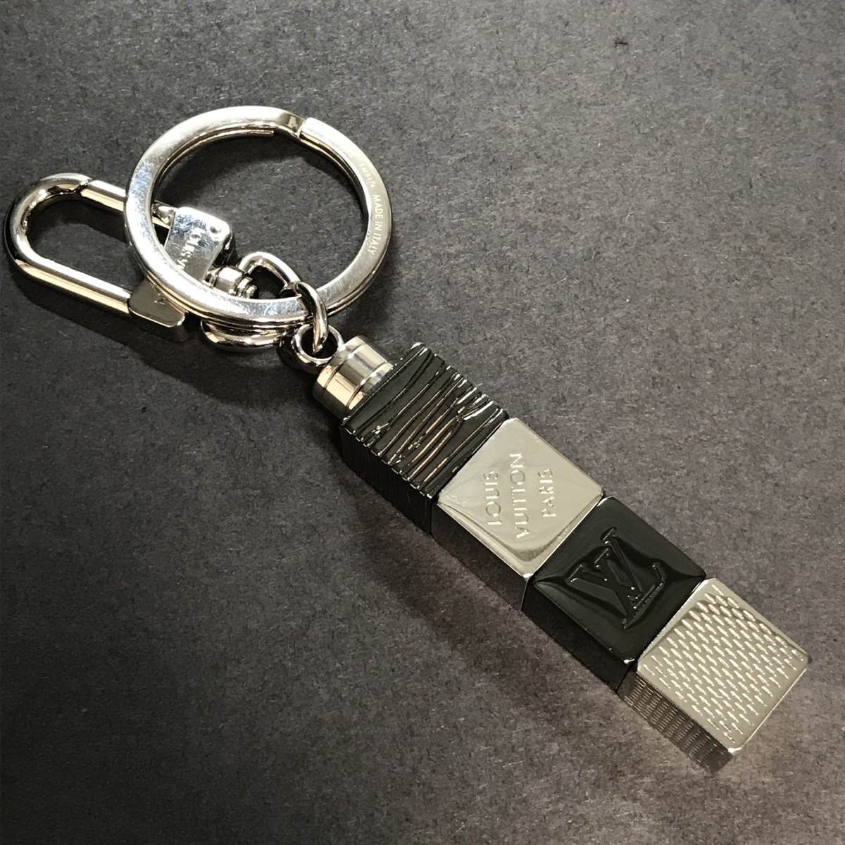 ルイヴィトン キーリング ポルト クレ・キューブ ルイ ヴィトン