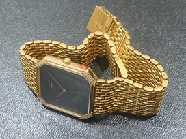 金の750 金無垢 腕時計の買取実績です。