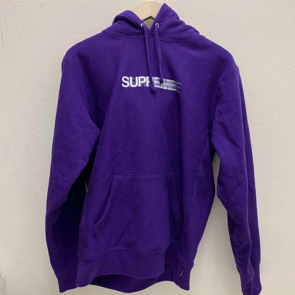 シュプリームの2020年SS　Purple　Motion Logo Hooded Sweatshirtの買取実績です。