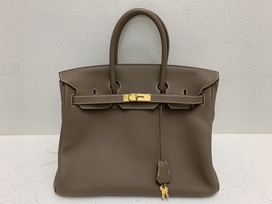 エルメスのR刻 バーキン35 トリヨンクレマンス エトープの買取実績です。