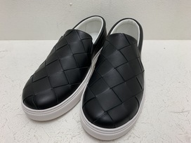 ボッテガ・ヴェネタの20SS 608751-VT031-1000 黒 カジュアルシューズの買取実績です。