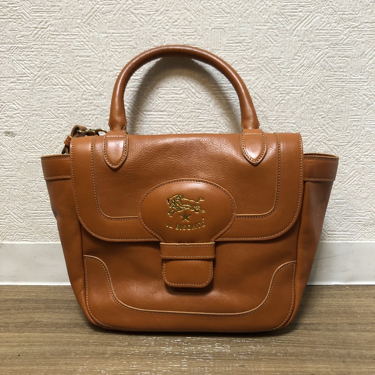 イルビゾンテのブランドバッグのブラウン レザーハンドバッグ Cowhide Handbagcaramel 684の買取実績です 年7月5日公開の情報です エコスタイル