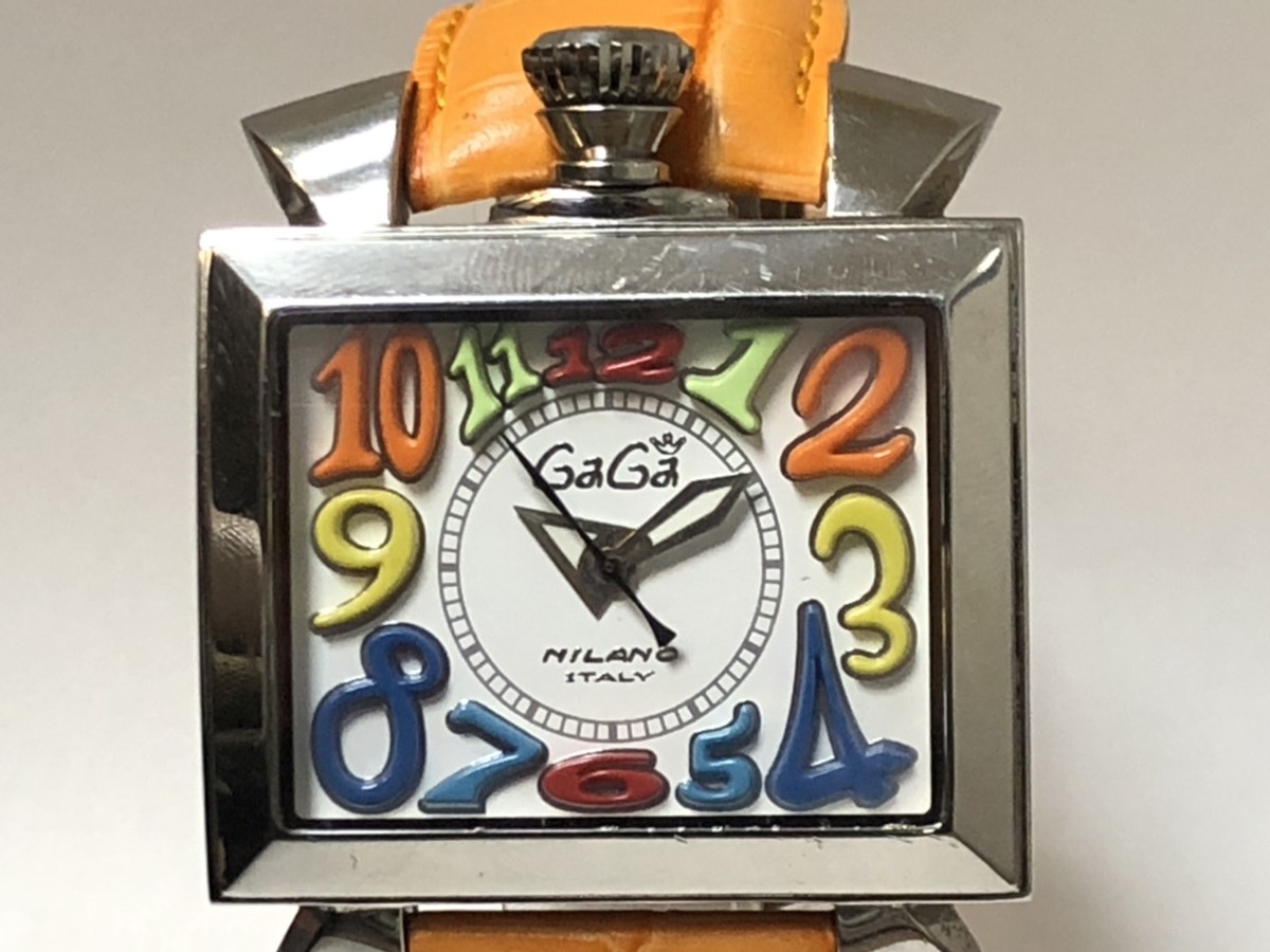 ガガミラノの白文字盤　ナポレオン　6000.1　自動巻き　腕時計　※社外ベルトの買取実績です。