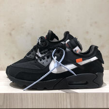 ナイキ ×OFF-WHITE  AA7293-001 エアマックス90 スニーカー 買取実績です。