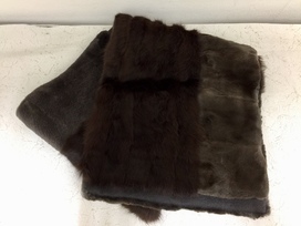 ルイヴィトンのブラウン カシミヤ×ミンクファー ストールの買取実績です。